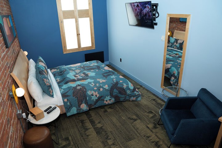 Room 35 of 50