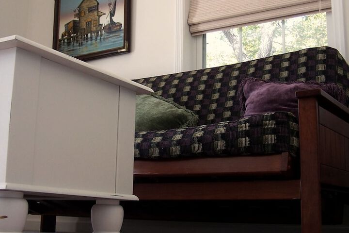 Room 16 of 27