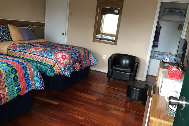 Room 133 of 177