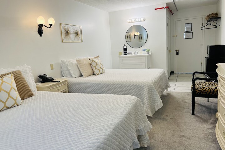Room 16 of 24