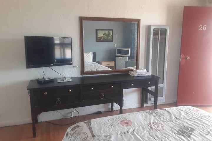 Room 17 of 31