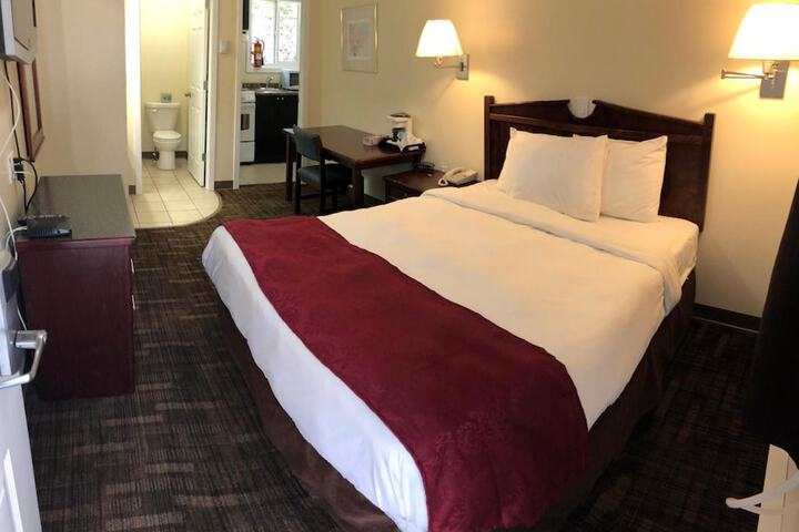 Room 32 of 56
