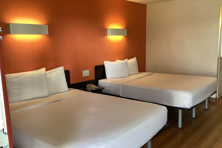 Room 22 of 33