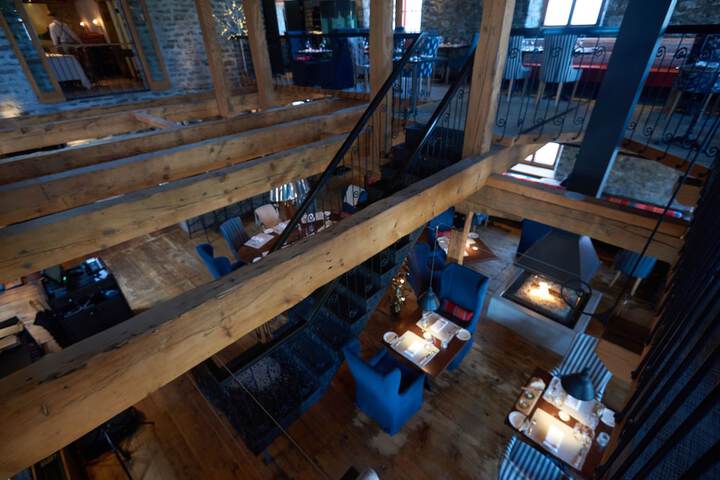 Dining 96 of 149