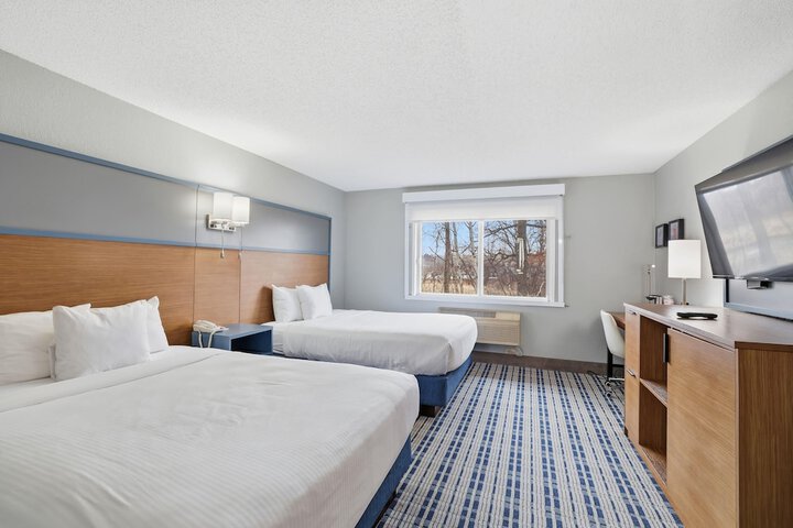 AmericInn by Wyndham White Bear Lake St. Paul