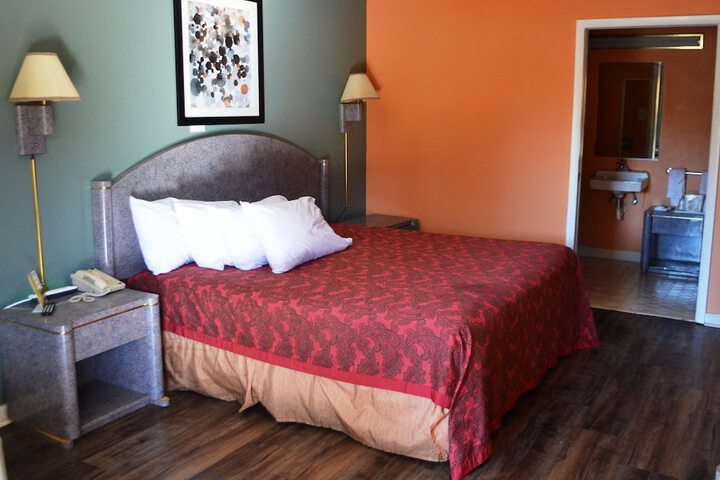 Room 21 of 56