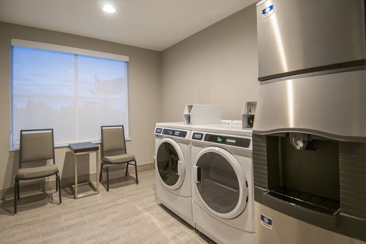 Holiday Inn New Orleans Airport North by IHG