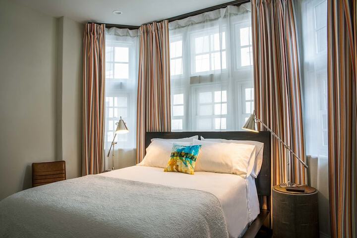 Room 14 of 25