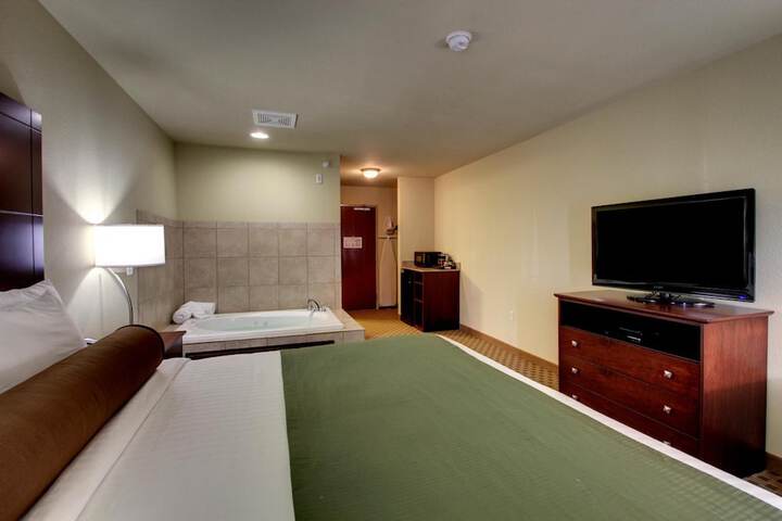 Room 11 of 47