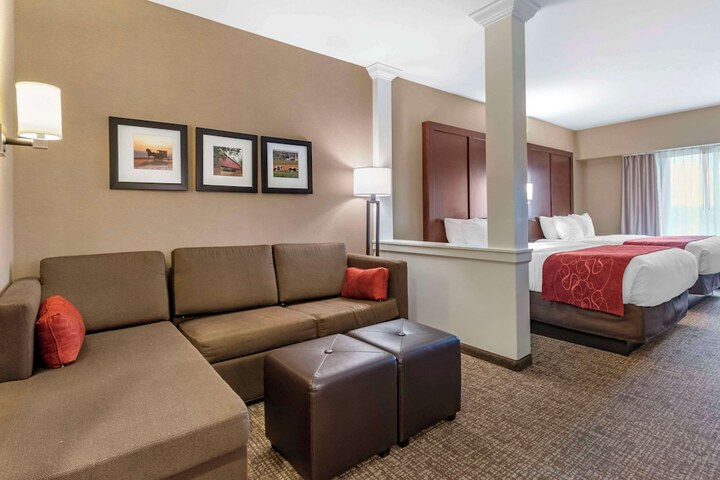 Room 21 of 32