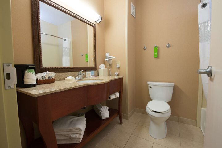 Hampton Inn Bismarck