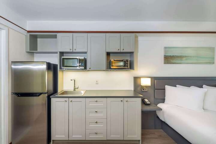 Les Suites de Laviolette an Ascend Collection Hotel