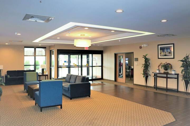 Hotel Interior 7 of 31
