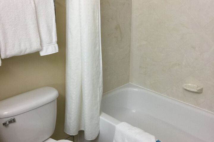 Holiday Inn Express & Suites Somerset Central by IHG