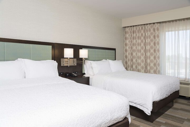 Room 21 of 28