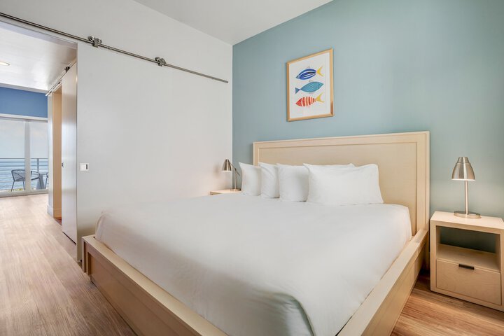 Room 41 of 67