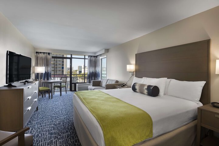 Dayton House Resort BW Signature Collection