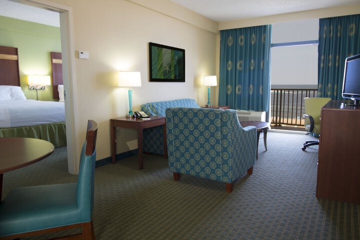 Room 16 of 63
