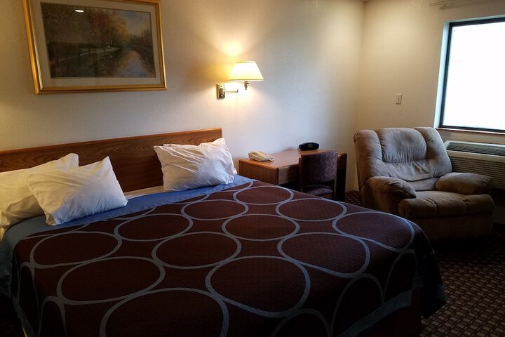 Auburn Inn