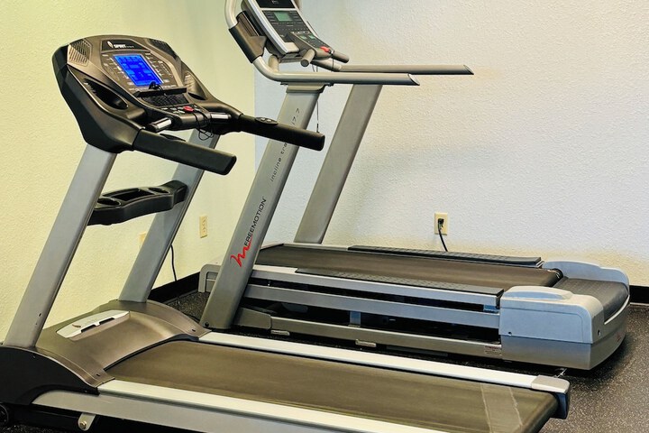 Health and Fitness 90 of 101