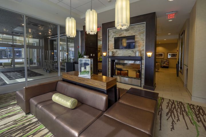 Hilton Garden Inn Buffalo Downtown