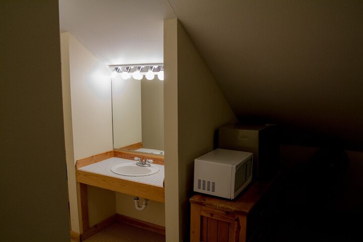 Room 58 of 74