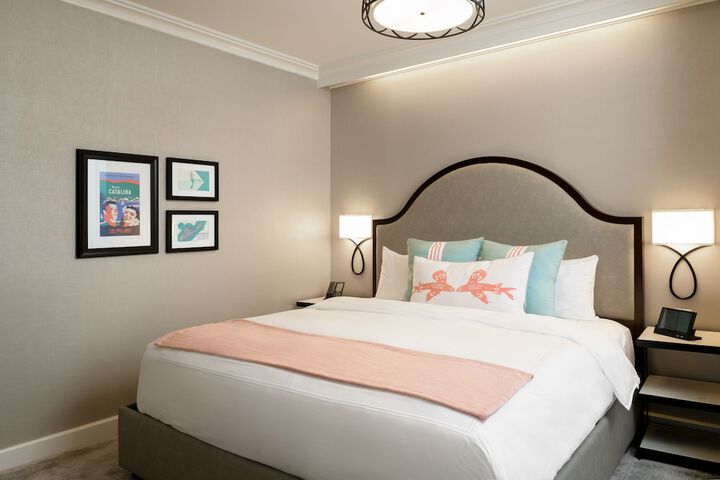 Room 54 of 73