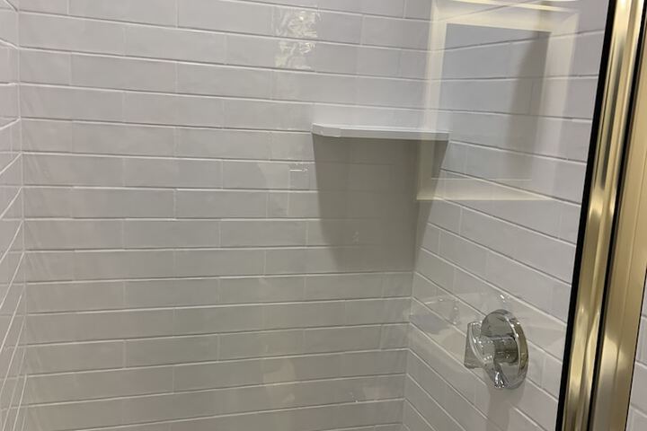 Room 105 of 142