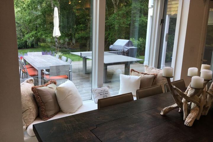 Villa Red Hut