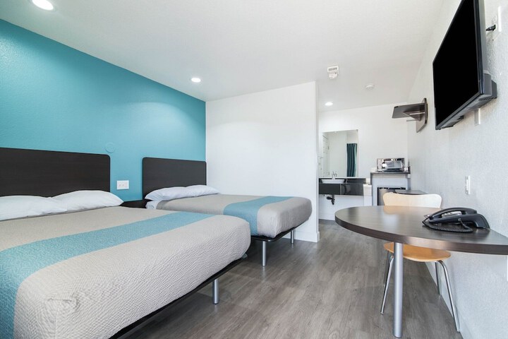 Motel 6 Moreno Valley - Riverside March Air Base