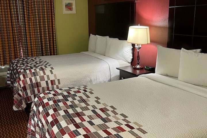 Room 14 of 27