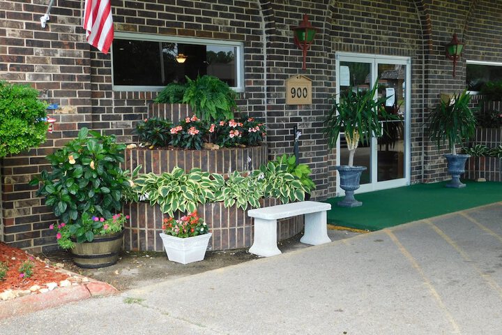 Cedar Glade Resort