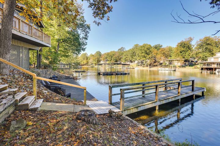 Private Dock & Deck: Lakefront Hot Springs Home!