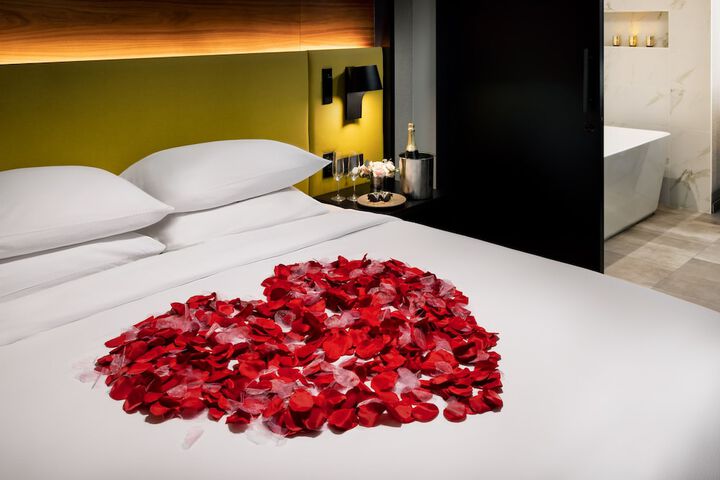 Room 46 of 79