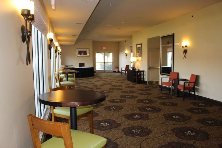 Hotel Interior 6 of 24