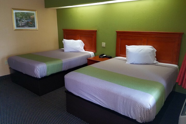 Room 42 of 57
