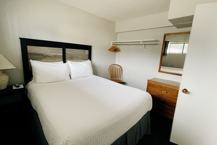 Room 45 of 127