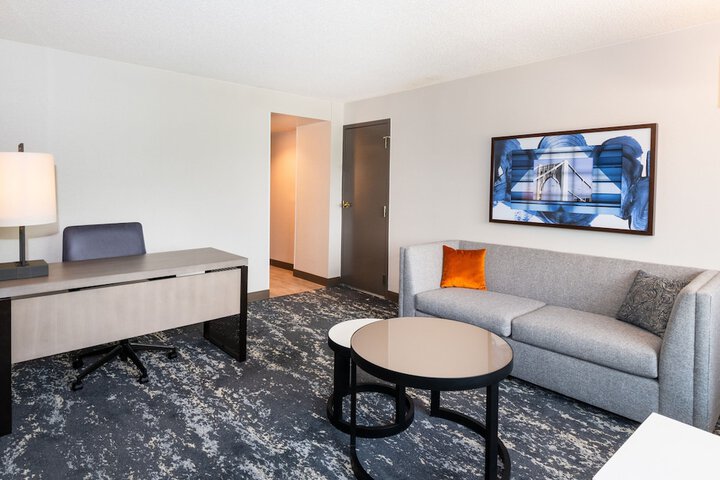 Pittsburgh Airport Marriott