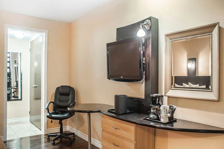 Quality Hotel Fallsview Cascade