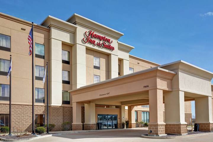 Hampton Inn & Suites Peoria at Grand Prairie IL