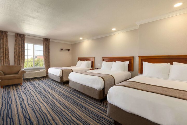 Room 21 of 24