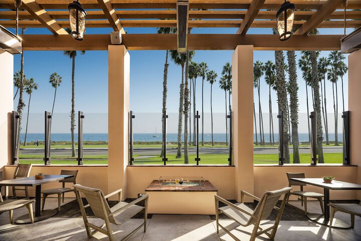 Hilton Santa Barbara Beachfront Resort