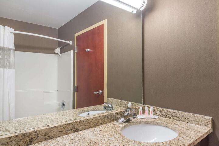 Room 20 of 25