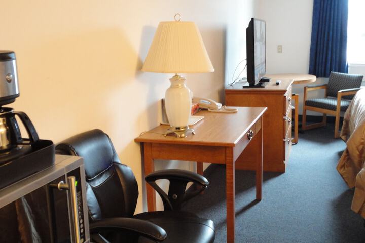 Room 22 of 35