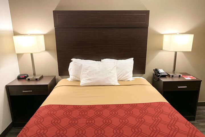 Room 12 of 12