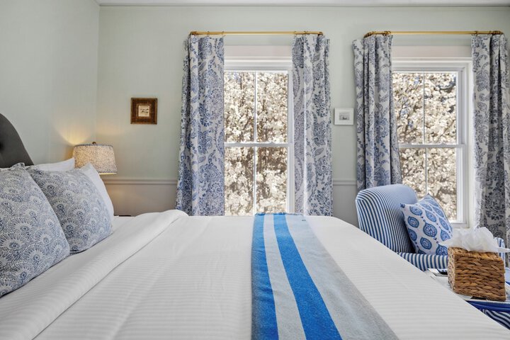 Hartstone Inn