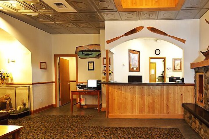 Hotel Interior 11 of 35