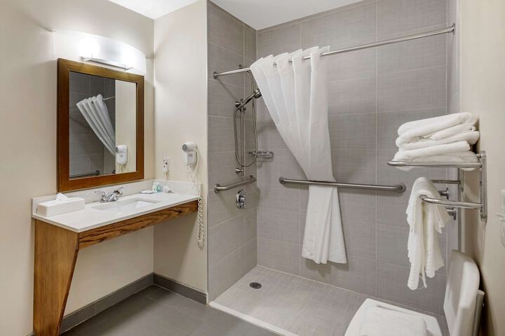 Quality Inn Seneca Clemson Area US-123