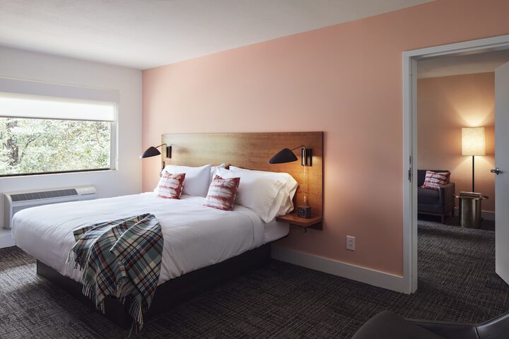 Room 6 of 21