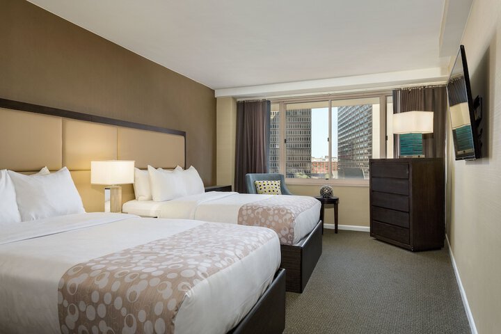 The Windsor Suites